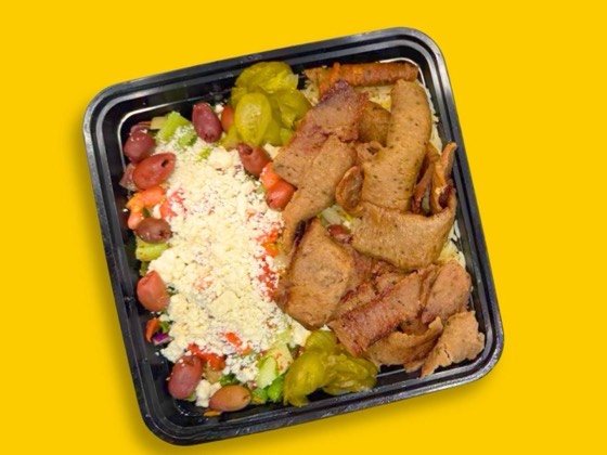 Gyro rice bowl with salad and tzatziki